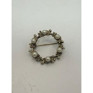 Vintage Gold Tone Faux Pearl Floral Wreath Brooch Pin Wedding Cottagecore